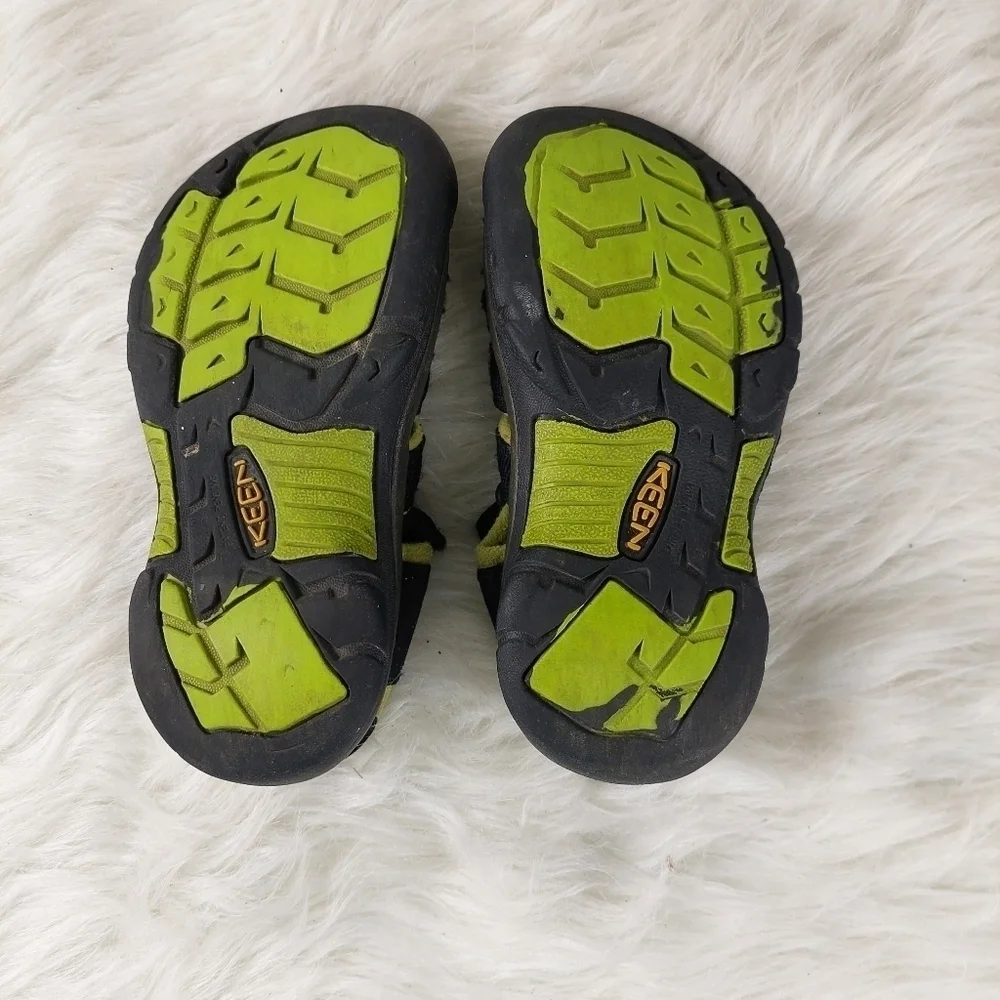 Keen 1009965‎ Youth Newport Waterproof Sandals